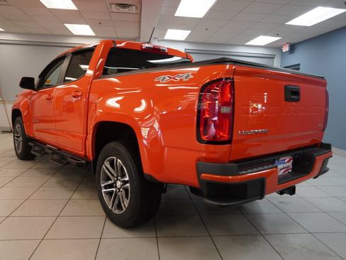 Used 2021 Chevrolet Colorado W/T w/ Custom Special Edition AWD/4WD image 3
