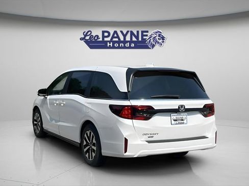 Certified 2026 Honda Odyssey EX-L image 8