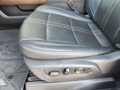 Used 2024 Chevrolet Silverado 1500 High Country image 26