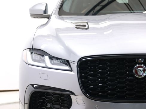 Used 2022 Jaguar F-PACE SVR AWD/4WD image 96