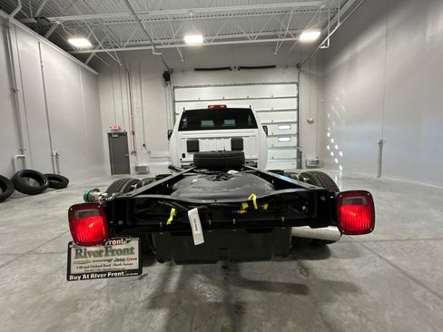 New 2026 RAM 3500 Tradesman image 7