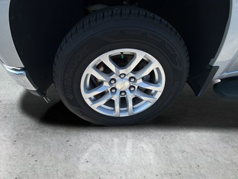 Used 2019 Chevrolet Silverado 1500 LT w/ All-Star Edition AWD/4WD image 38
