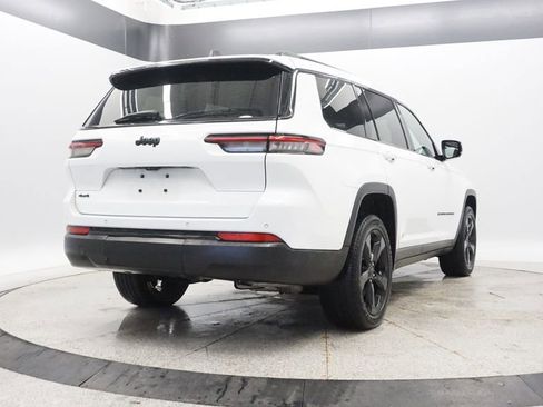 Certified 2023 Jeep Grand Cherokee L Laredo image 6