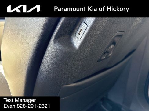 Used 2023 Kia Sportage EX image 15