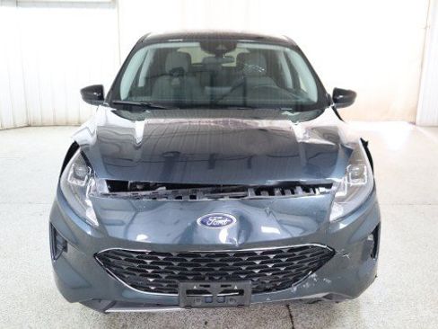 Used 2022 Ford Escape SE w/ Cold Weather Package image 7