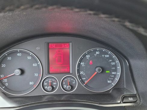 Used 2009 Volkswagen Jetta SEL image 37