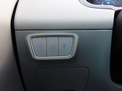 Used 2023 Hyundai Tucson Limited image 38