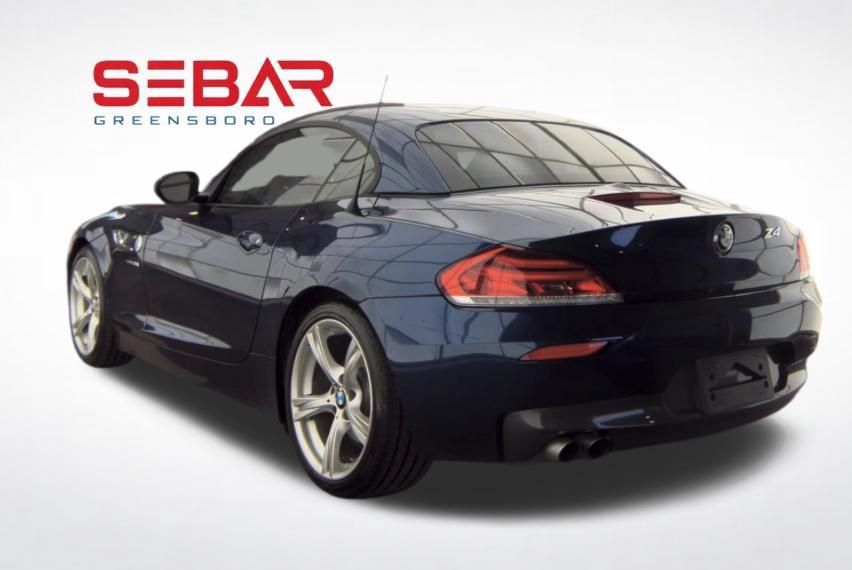 Used 2015 BMW Z4 sDrive28i RWD image 2