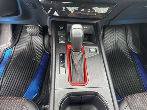 Used 2025 Nissan Kicks SR FWD image 21