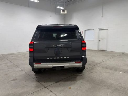 Used 2025 Toyota 4Runner Limited AWD/4WD image 6