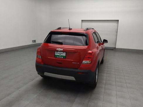 Used 2016 Chevrolet Trax LT w/ LT Convenience Package image 7