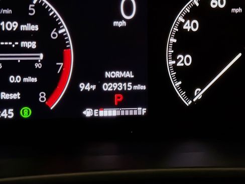 Used 2023 Honda CR-V EX-L image 8