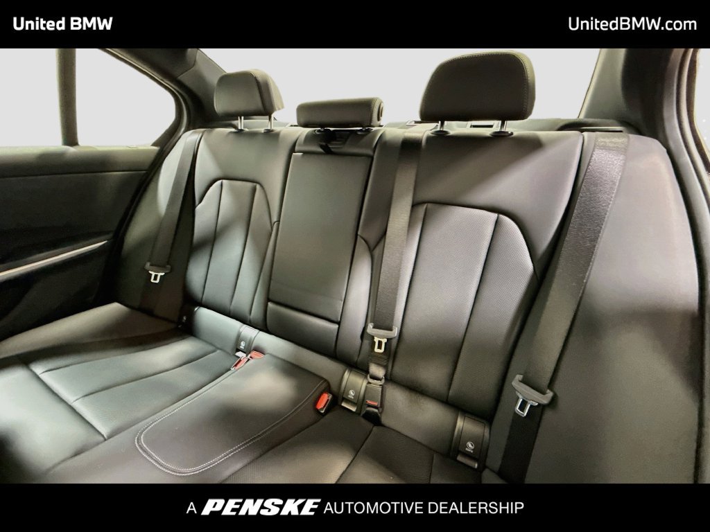 Used 2026 BMW 330i Sedan w/ Premium Package RWD image 20