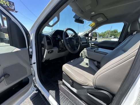 Used 2019 Ford F250 XL RWD image 9