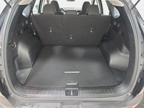 Used 2023 Hyundai Tucson SE AWD/4WD image 34