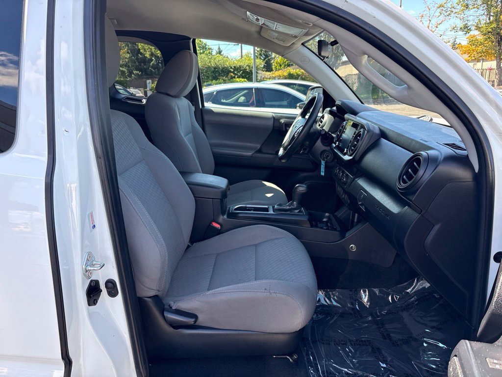 Used 2022 Toyota Tacoma SR RWD image 23