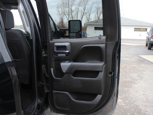 Used 2016 Chevrolet Silverado 2500 LT w/ All Star Edition image 37