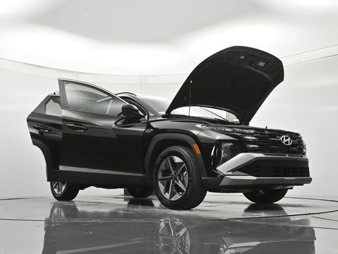 Used 2025 Hyundai Tucson SEL FWD image 49