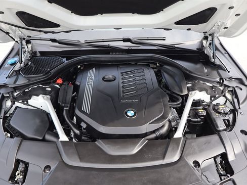Used 2020 BMW 740i w/ M Sport Package RWD image 48