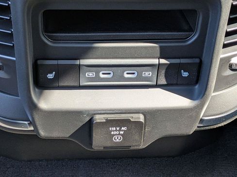 New 2026 RAM 1500 Laramie AWD/4WD image 33