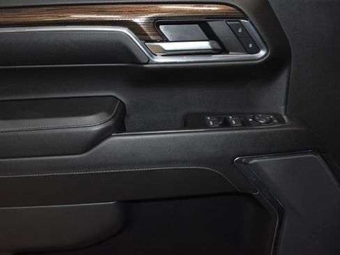 Used 2024 Chevrolet Silverado 1500 RST image 27