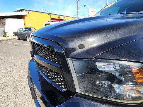Used 2015 RAM 1500 Express AWD/4WD image 27
