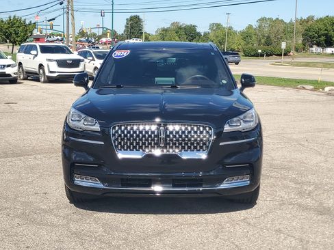 Certified 2024 Lincoln Aviator Black Label w/ Dynamic Handling Package AWD/4WD image 2
