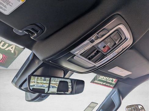 Used 2023 RAM 1500 Laramie AWD/4WD image 22