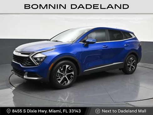 Used 2023 Kia Sportage EX FWD image 1