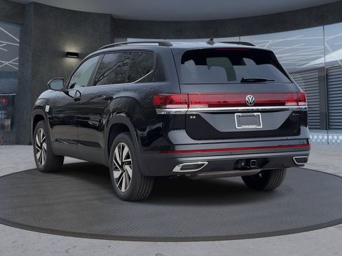 New 2026 Volkswagen Atlas SE AWD/4WD image 3