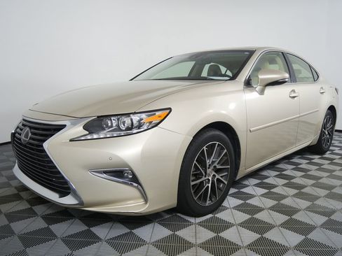 Used 2016 Lexus ES 350 image 7