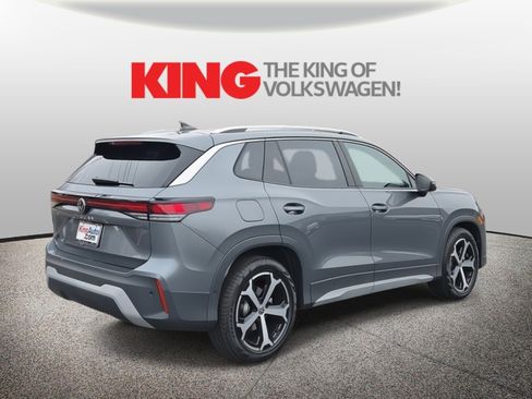 New 2026 Volkswagen Tiguan SE image 3