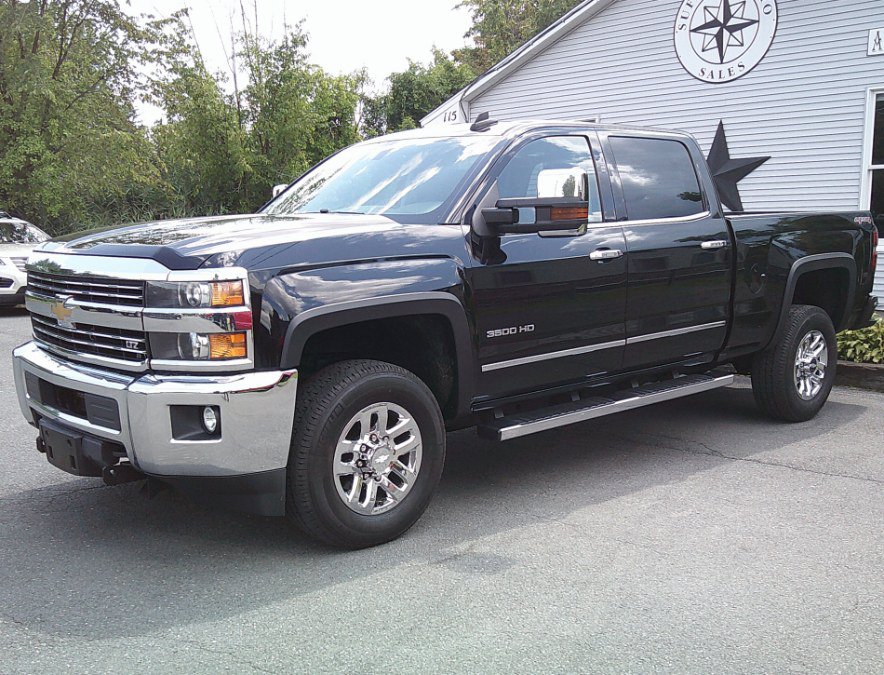 Used 2016 Chevrolet Silverado 3500 LTZ w/ Snow Plow Prep Package AWD/4WD image 2