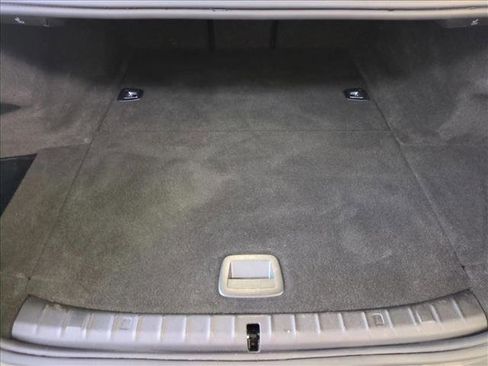 Used 2023 BMW 530e w/ Convenience Package image 6