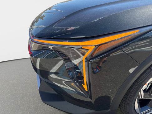 New 2025 Kia K4 EX image 9