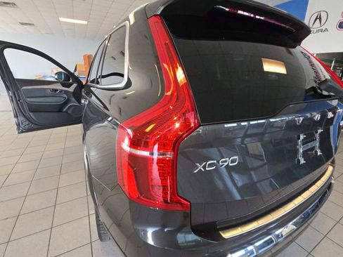Used 2023 Volvo XC90 B6 Ultimate w/ Protection Package Premier AWD/4WD image 30