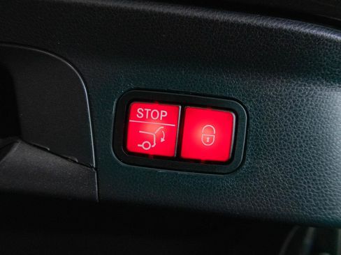 Used 2021 Mercedes-Benz GLC 43 AMG AMG GLC 43 w/ Multimedia Package image 26