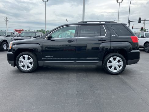 Used 2017 GMC Terrain SLE w/ Convenience Package FWD image 3