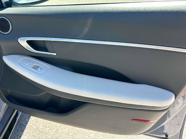 Used 2025 Hyundai Sonata SEL FWD image 20