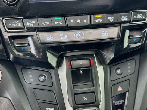 Used 2018 Honda Odyssey EX-L image 20