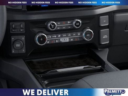 New 2026 Ford F250 Lariat w/ Black Appearance Package image 15