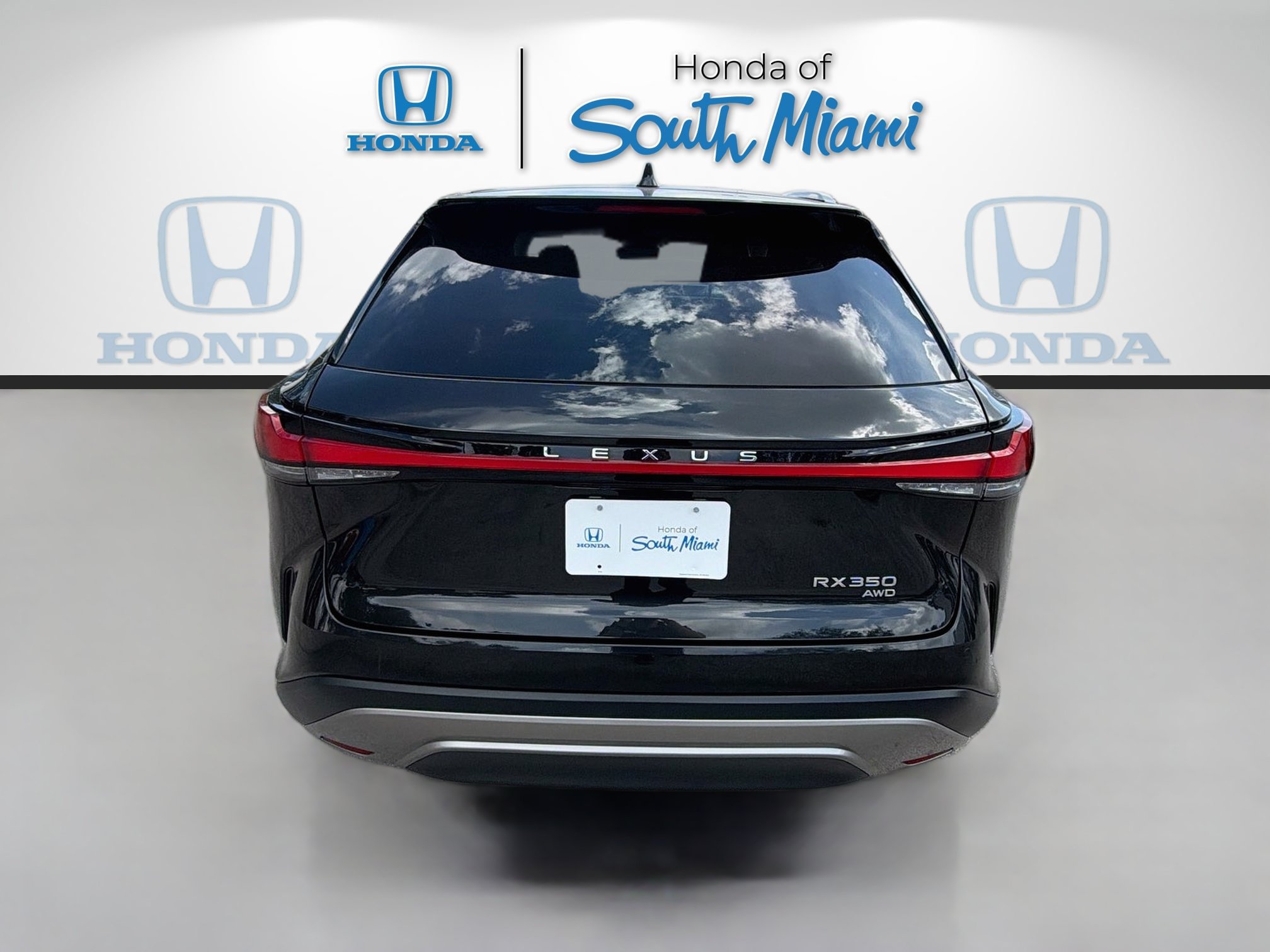 Used 2024 Lexus RX 350 AWD w/ Convenience Package image 6