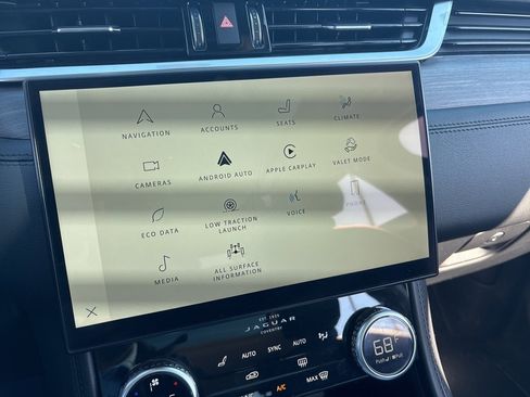 Used 2022 Jaguar F-PACE S image 19