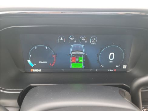 New 2026 Ford F250 Lariat w/ Black Appearance Package image 22