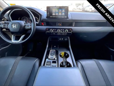 Used 2025 Honda Pilot EX-L image 7