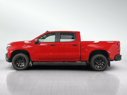 Used 2020 Chevrolet Silverado 1500 LT Trail Boss AWD/4WD image 3