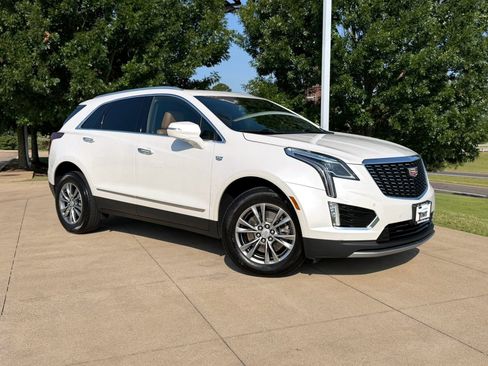 Used 2023 Cadillac XT5 Premium Luxury FWD image 1