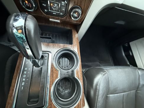 Used 2014 Ford F150 Lariat w/ Equipment Group 501A Mid image 31