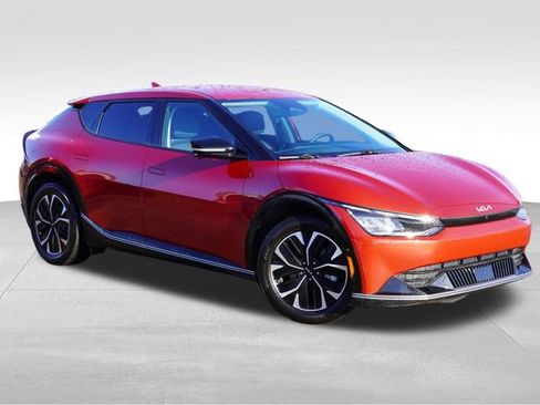 Used 2022 Kia EV6 Wind w/ Wind Technology Package image 1