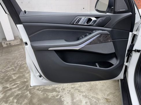 Certified 2024 BMW X5 xDrive40i w/ Premium Package image 10